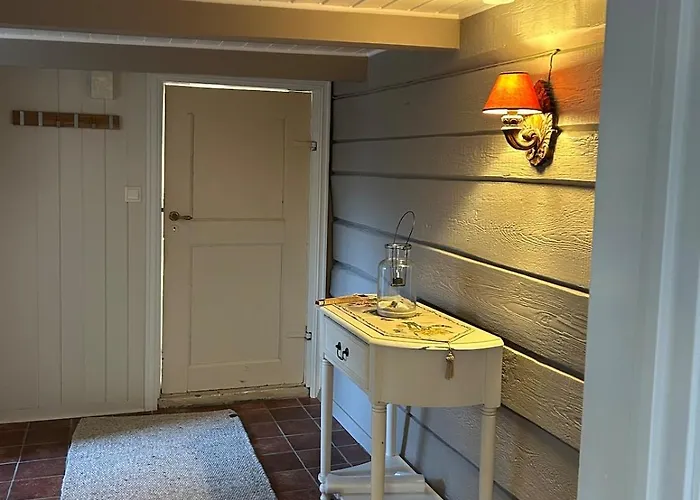 Olastova, Et Koselig Lite Hus I Naer Sentrum 度假居 *